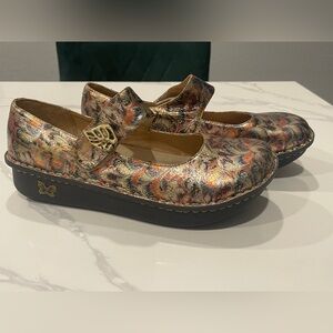 Alegria Women's Metallic Multicolor Mary Jane Flats